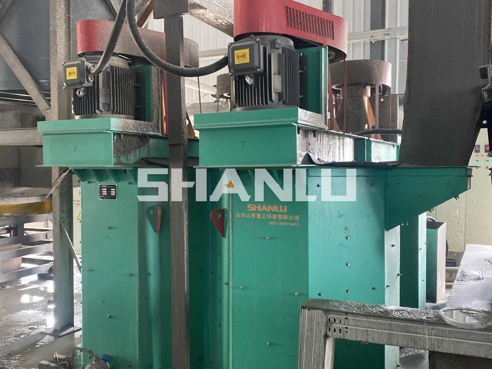 Shanlu provides full-process scrubbing machine services for quartz sand enterpri